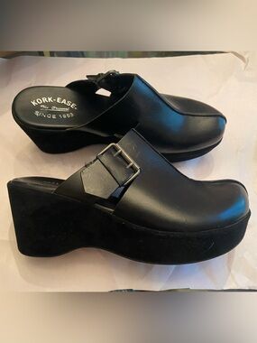 Kork Ease Black Leather Zamora Vintage Wedge Clogs